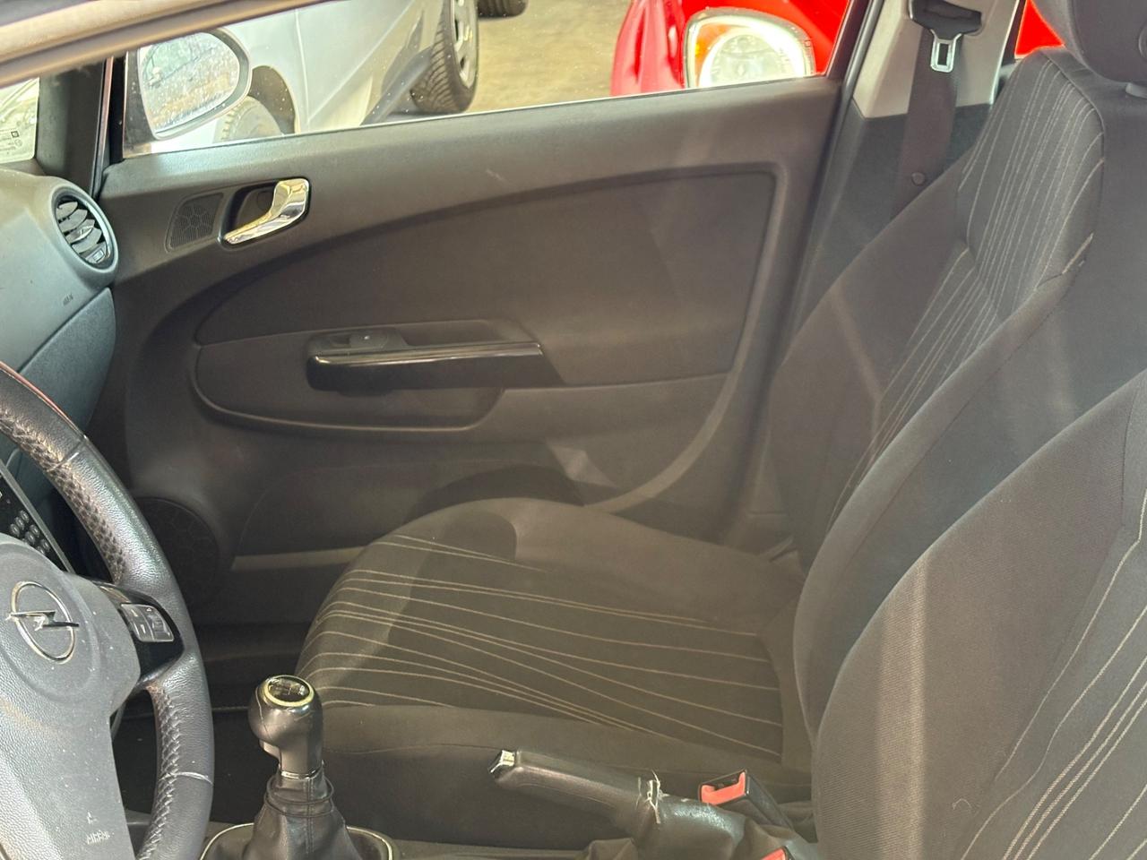 Opel Corsa 1.2 5 porte Elective