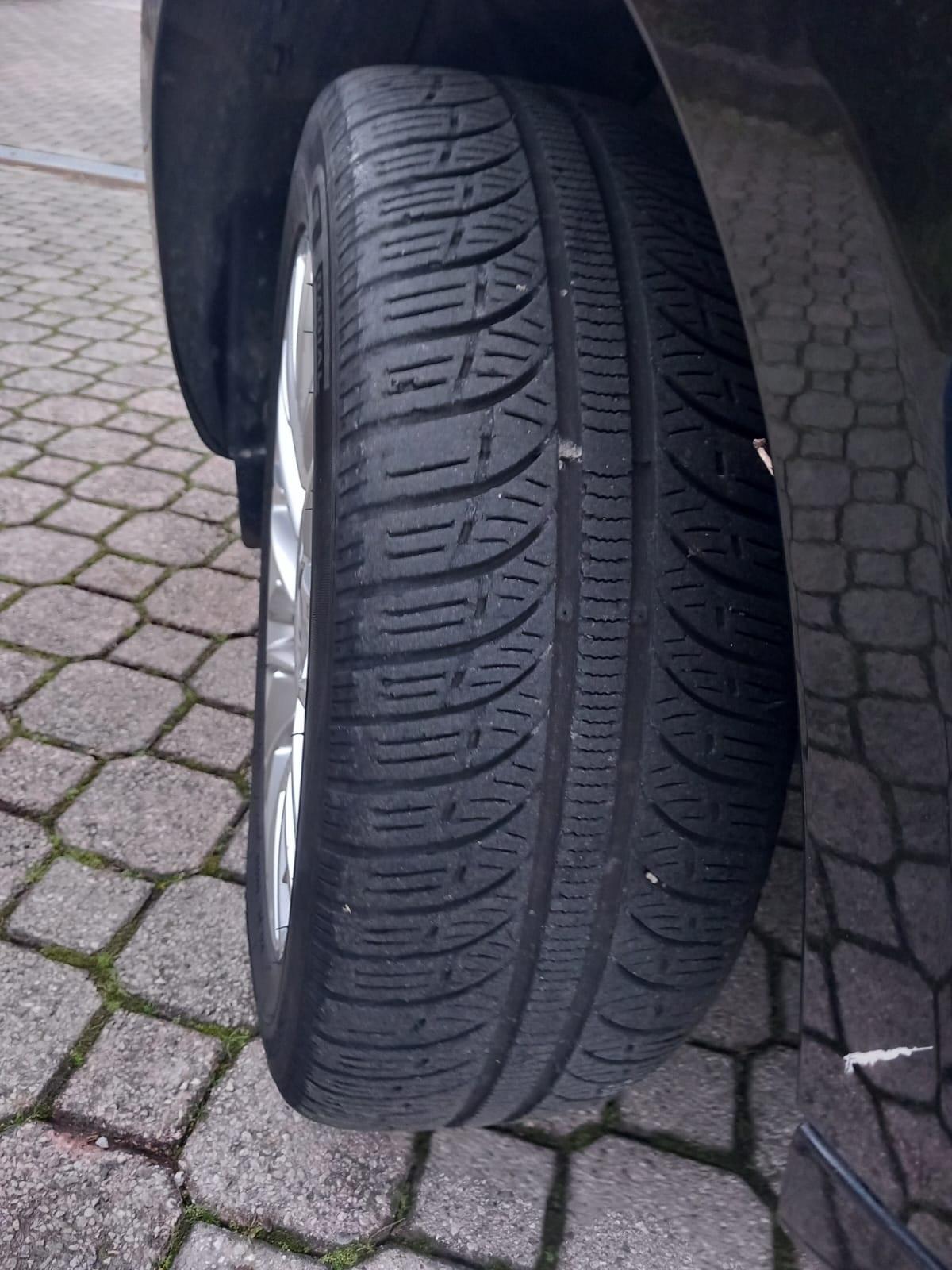 Lancia Ypsilon 0.9 TwinAir 85 CV 5 porte Metano Ecochic Gold