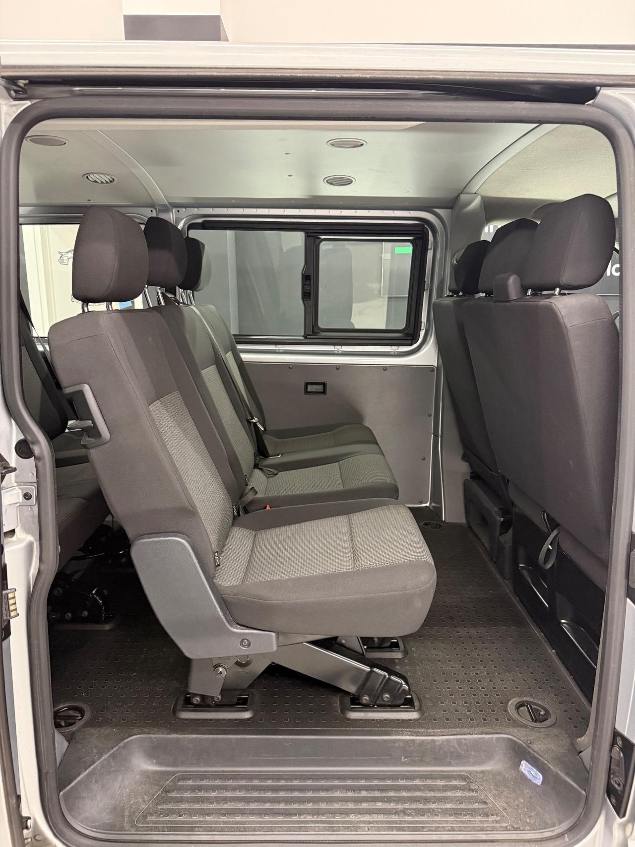 Volkswagen Transporter 2.0 TDI 150CV DSG PC Kombi