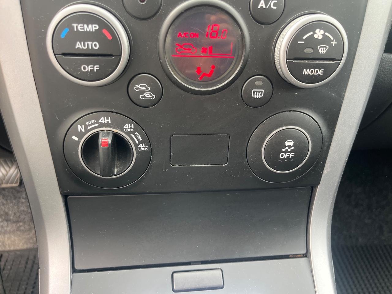 Suzuki Grand Vitara 1.9 DDiS 5 porte Evolution Plus (Gancio di Traino )