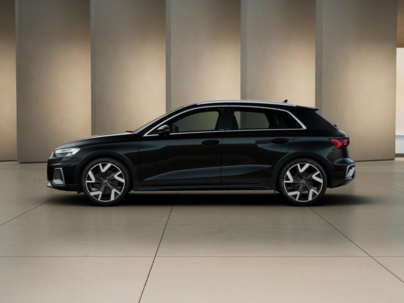 Audi A3 allstreet 35 2.0 tdi identity contrast s-tronic