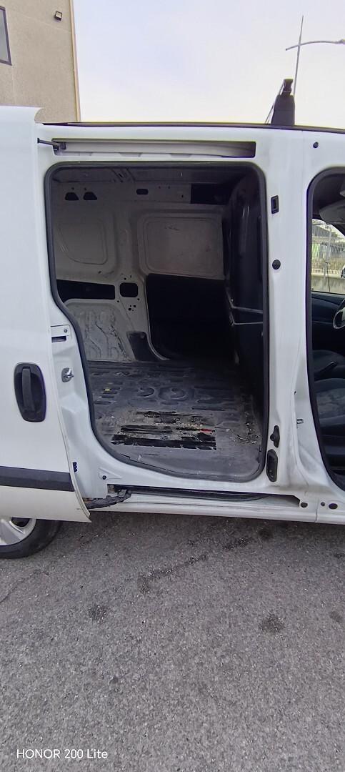 Fiat Doblò cargo 1.6 mjet lungo porta laterale dx