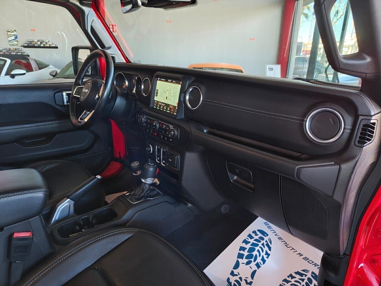 Jeep Wrangler 2.2 Mjt II Sahara 29.000 KM