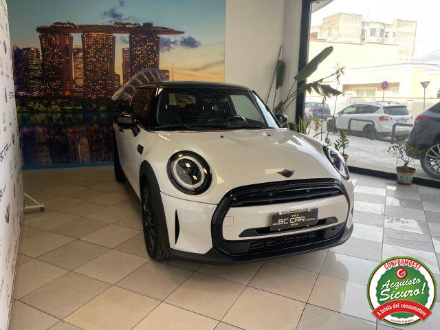 MINI Cooper 1.5 Classic *BLACK EXTERIEUR