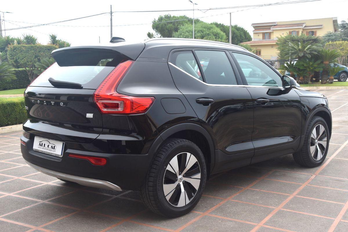 Volvo XC40 T4 Recharge Plug-in Inscription Expression