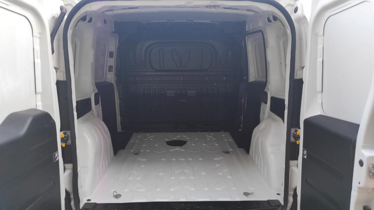 Fiat Doblo Doblò 1.6 MJT 90CV S&S PC-TN Cargo Business