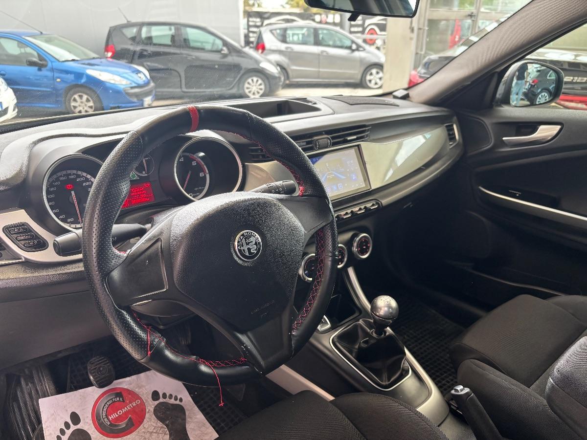 ALFA ROMEO - Giulietta - 2.0 JTDm-2 140 CV Exclusive