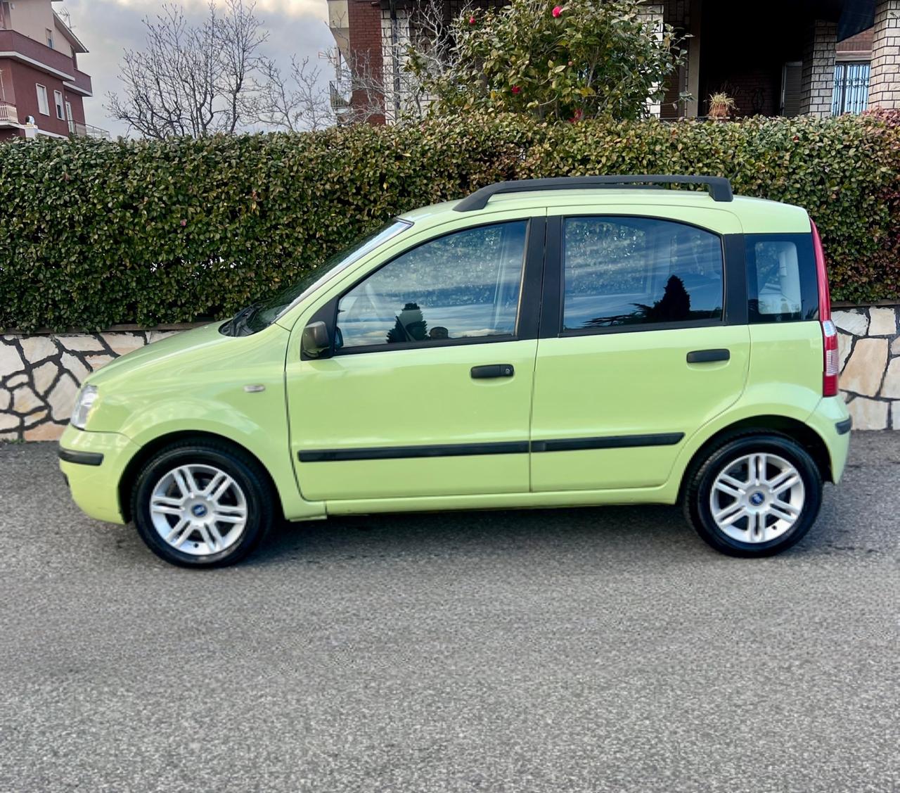 Fiat Panda 1.2 Emotion Benzina neopatentati