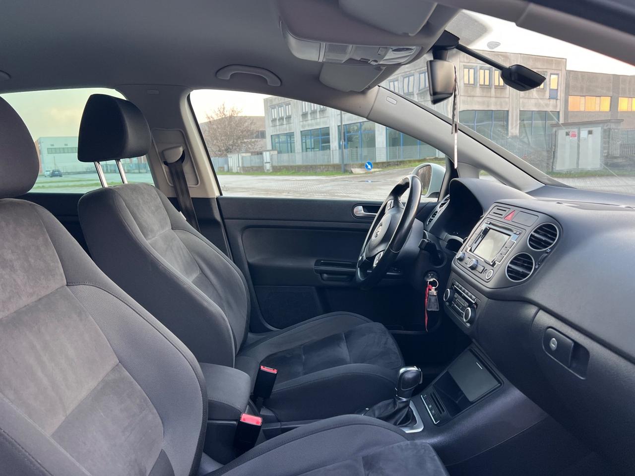 Volkswagen Golf Plus 1.6 TDI DPF DSG 5p. Highline