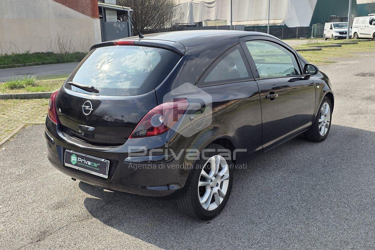 OPEL Corsa 1.2 3 porte Club
