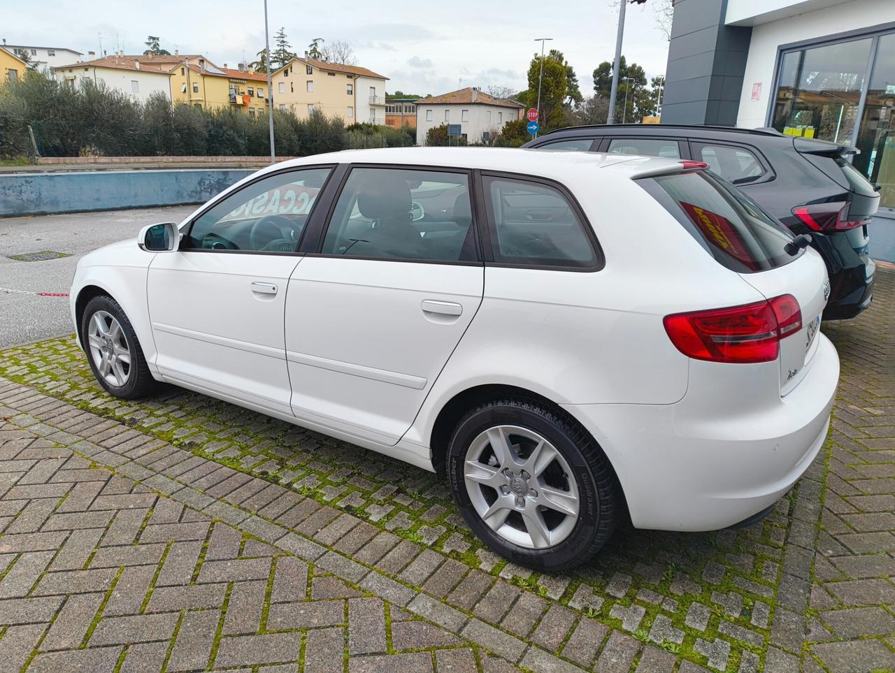Audi A3 1.6 TDI 105 CV CR Ambiente