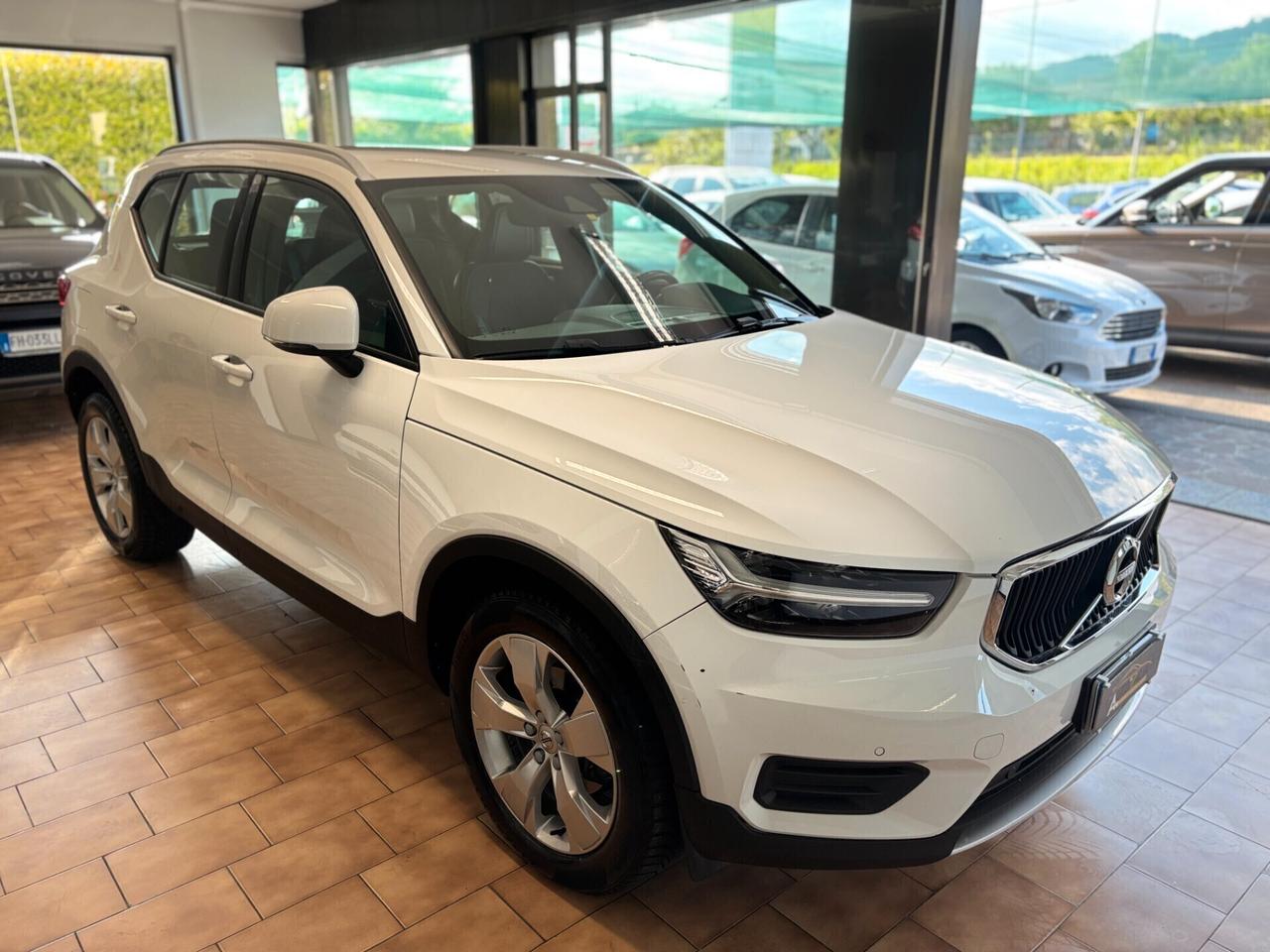 Volvo XC40 2.0 d3 Business Plus *IVA22%*EURO6D-TEMP