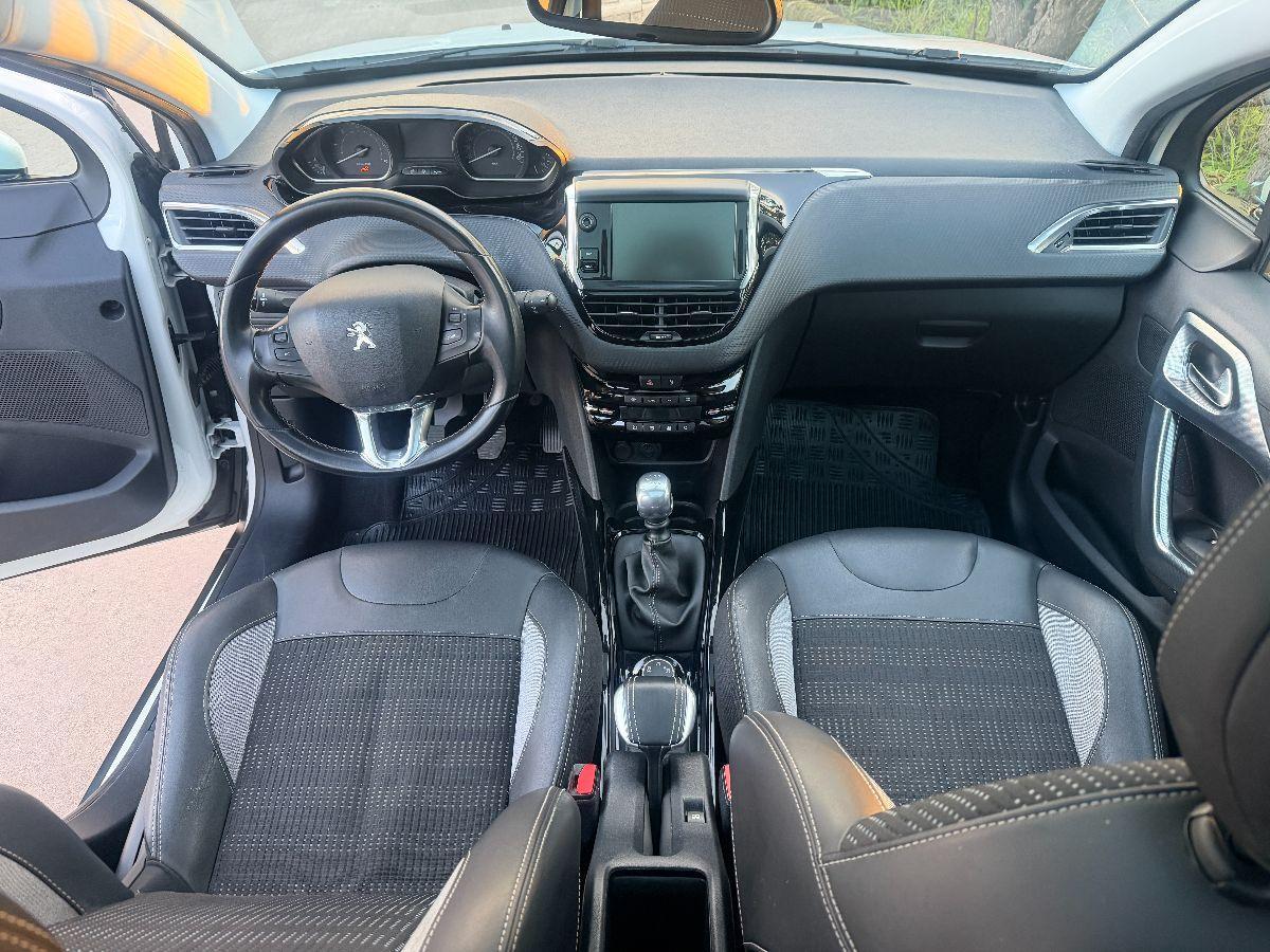 PEUGEOT - 2008 - BlueHDi 120 S&S Allure