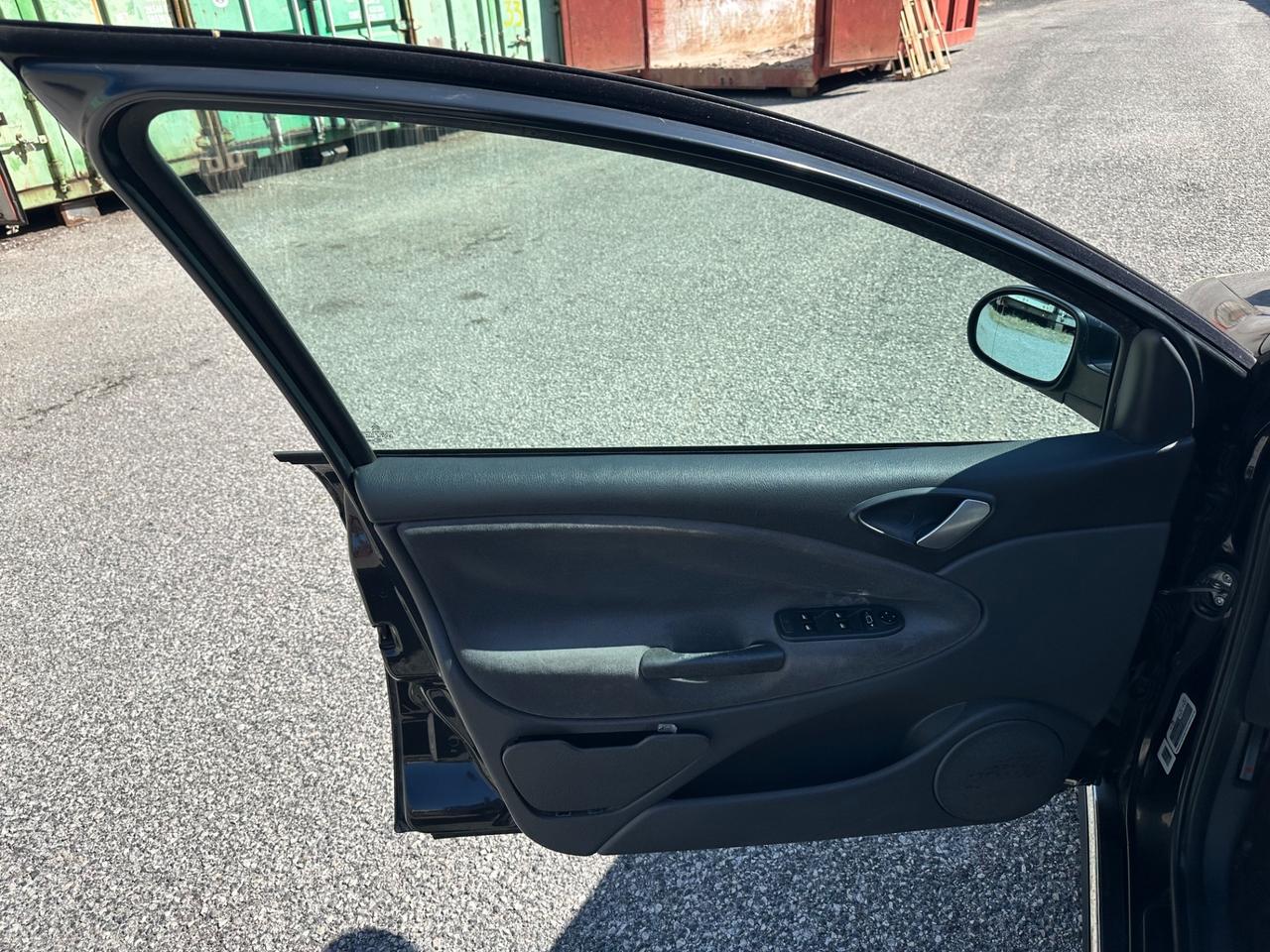 Citroen C5 2.0 16V Exclusive BERLINA GPL