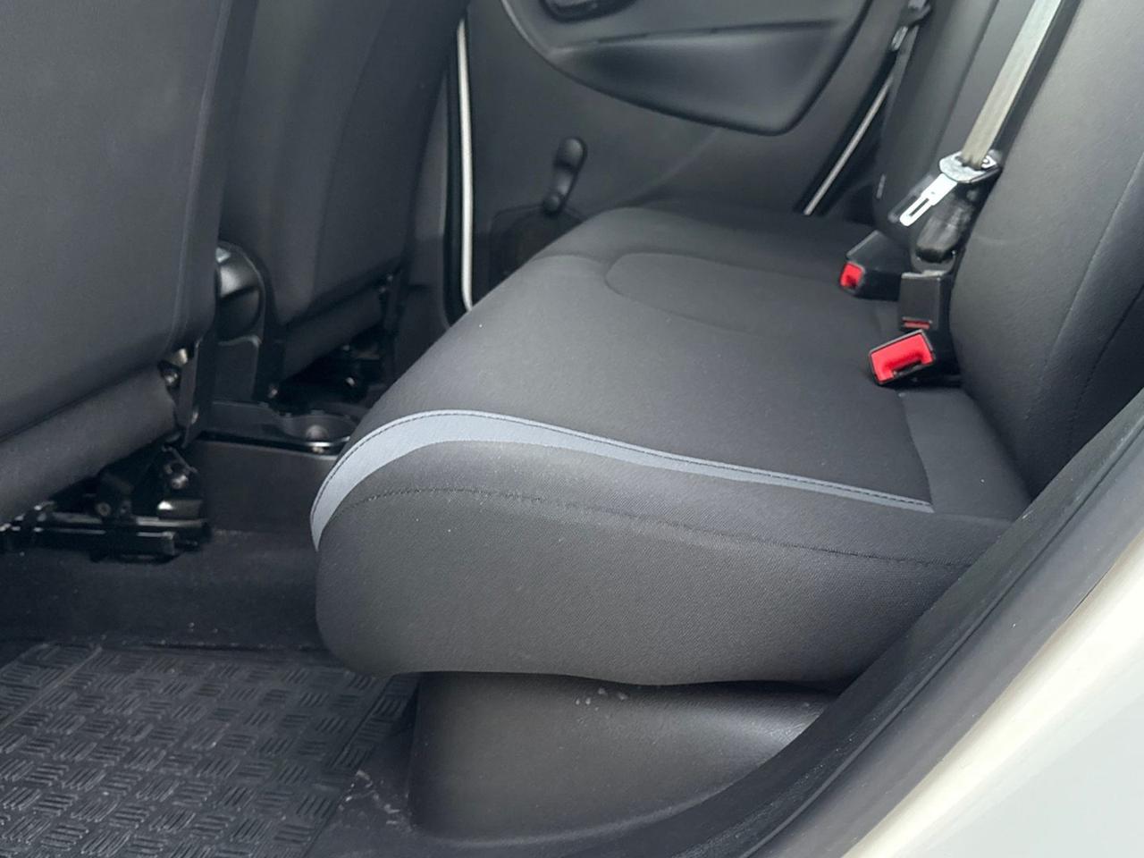 Lancia Ypsilon 1.2 gold 69cv