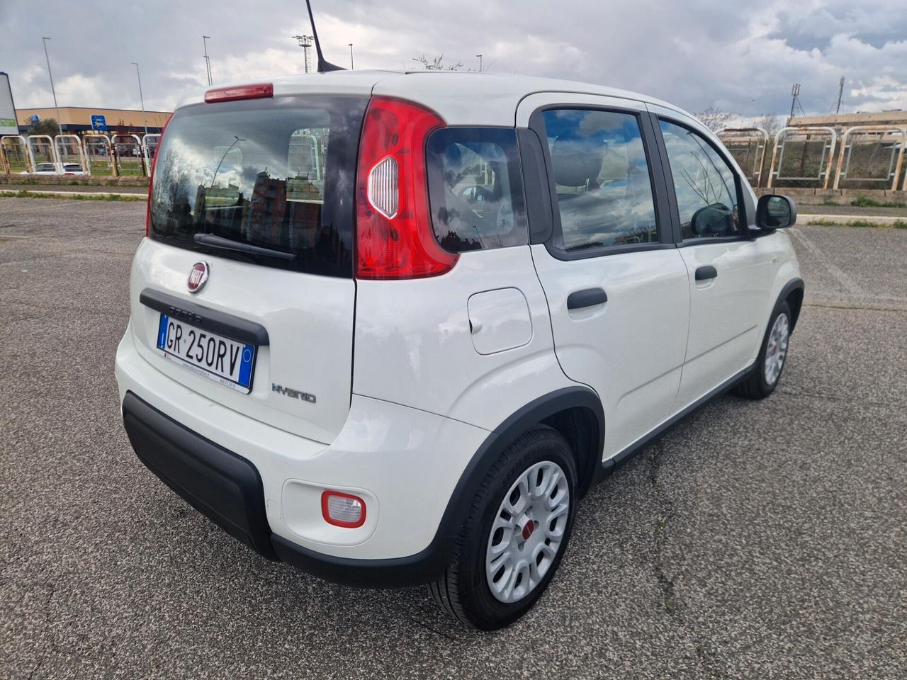 Fiat Panda 1.0 FireFly Hybrid Solo 27 mila km
