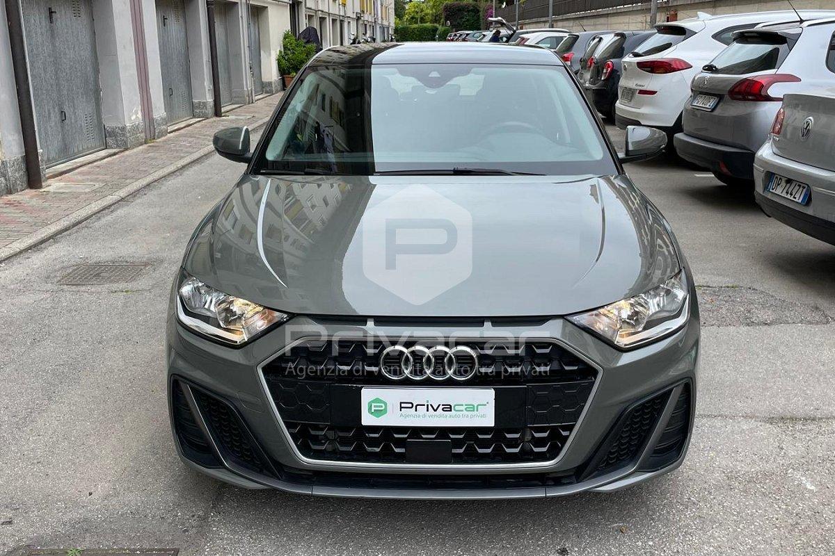 AUDI A1 SPB 25 TFSI Identity Black