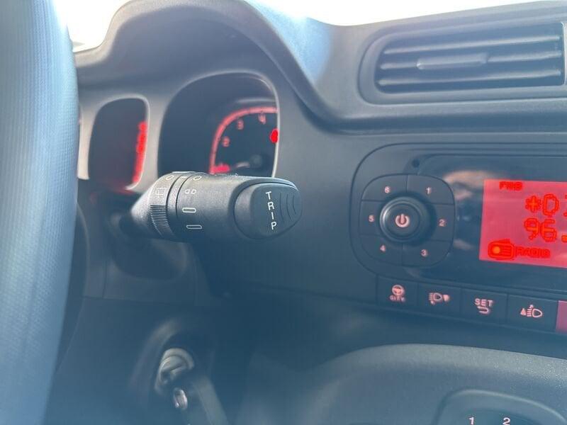 FIAT Panda 1.2 Easy 69 Cv - 5 Posti + Ruotino
