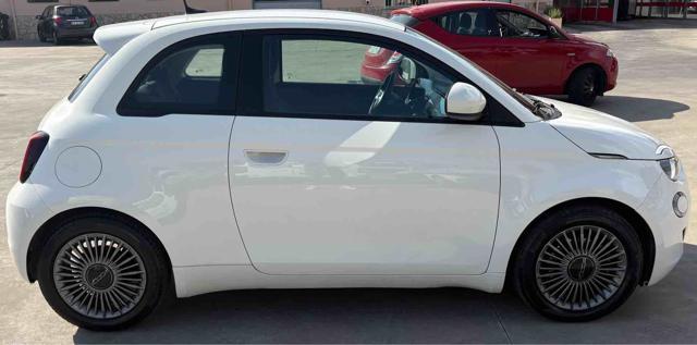 FIAT 500e Berlina 42 kWh Icon
