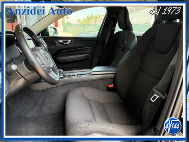 VOLVO XC60 B4 D AWD Geartronic Business