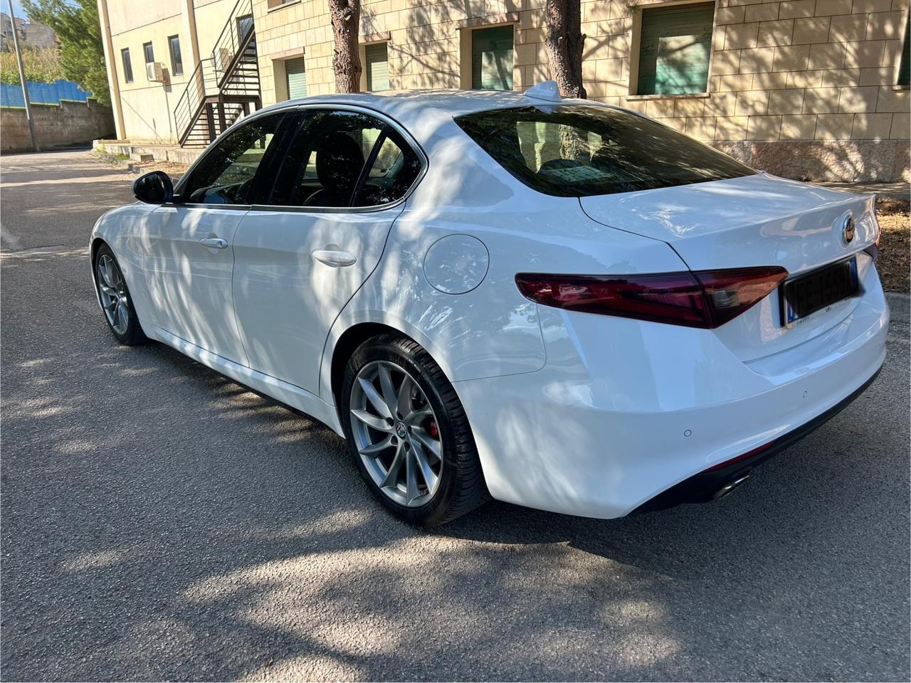 Alfa Romeo Giulia 2.2 Turbodiesel 150 CV Super