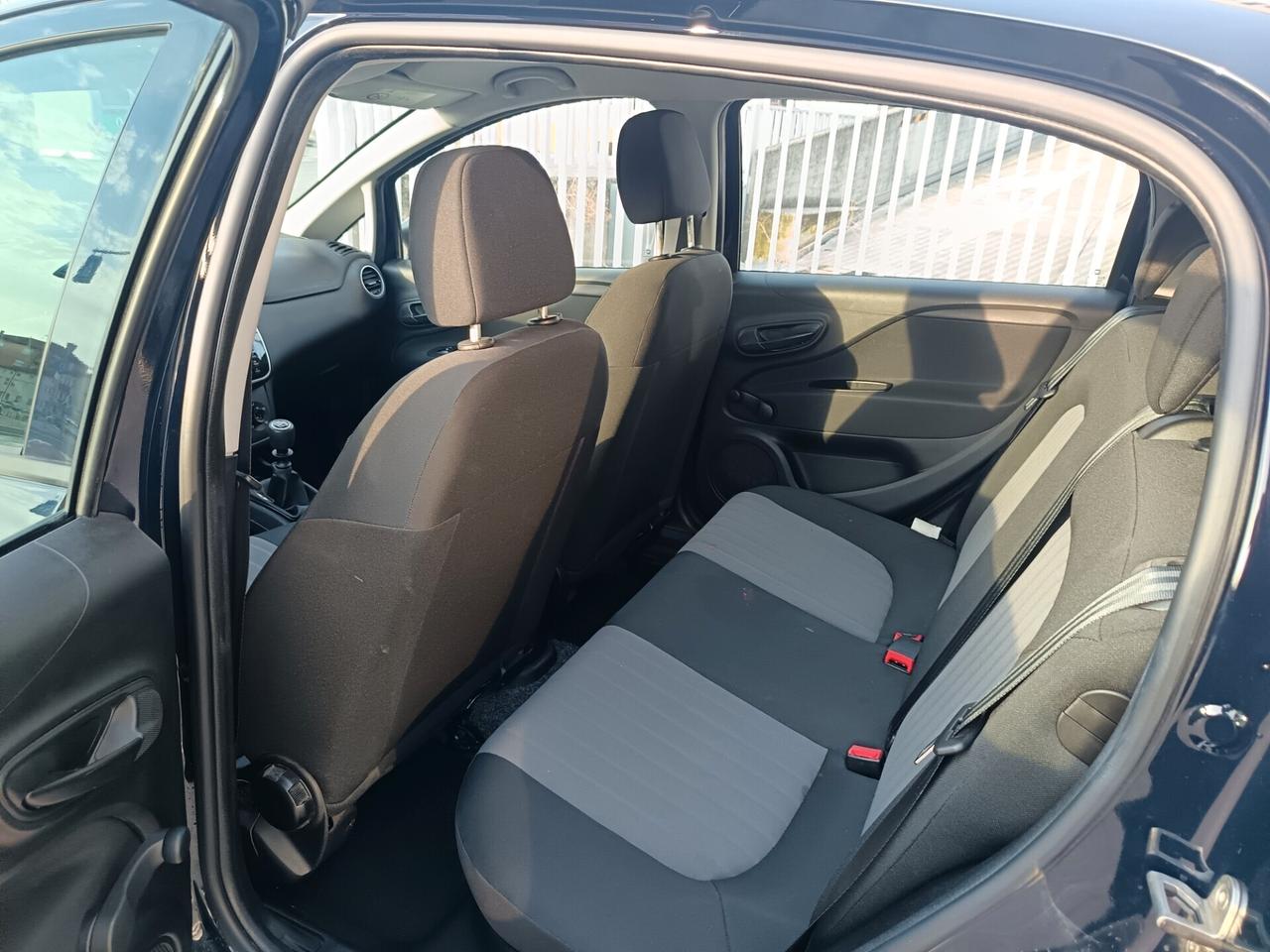 Fiat Punto 1.2 8V 5 porte Street