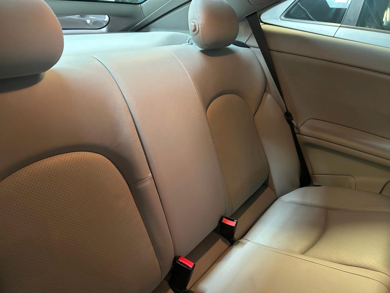 Mercedes-benz C 220 200 CDI cat Sportcoupé Avantgarde