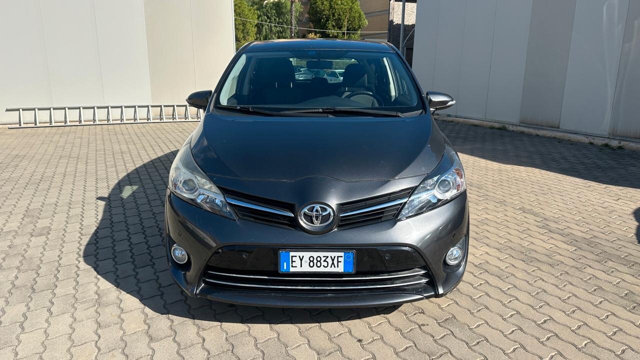 Toyota Verso 1.6 D-4D Business