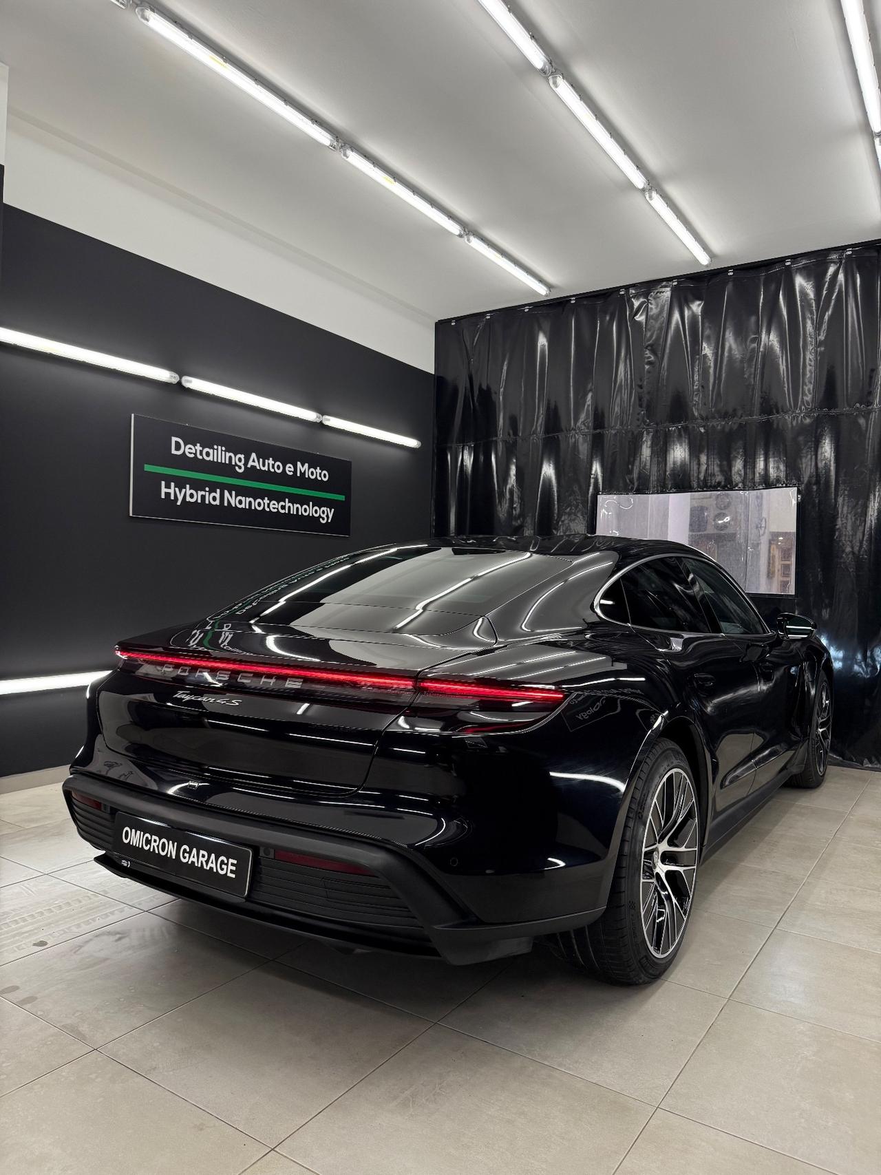 Porsche Taycan 4S