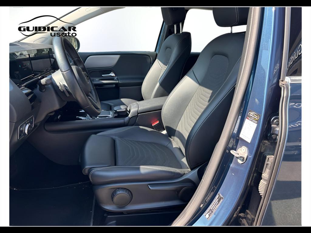 Mercedes-Benz Classe B - W247 2018 - B 180 d Sport auto