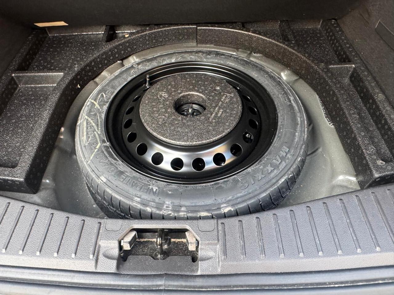 Ford C-Max Anno 2018 1.0 Benzina 70.000 KM EURO6e