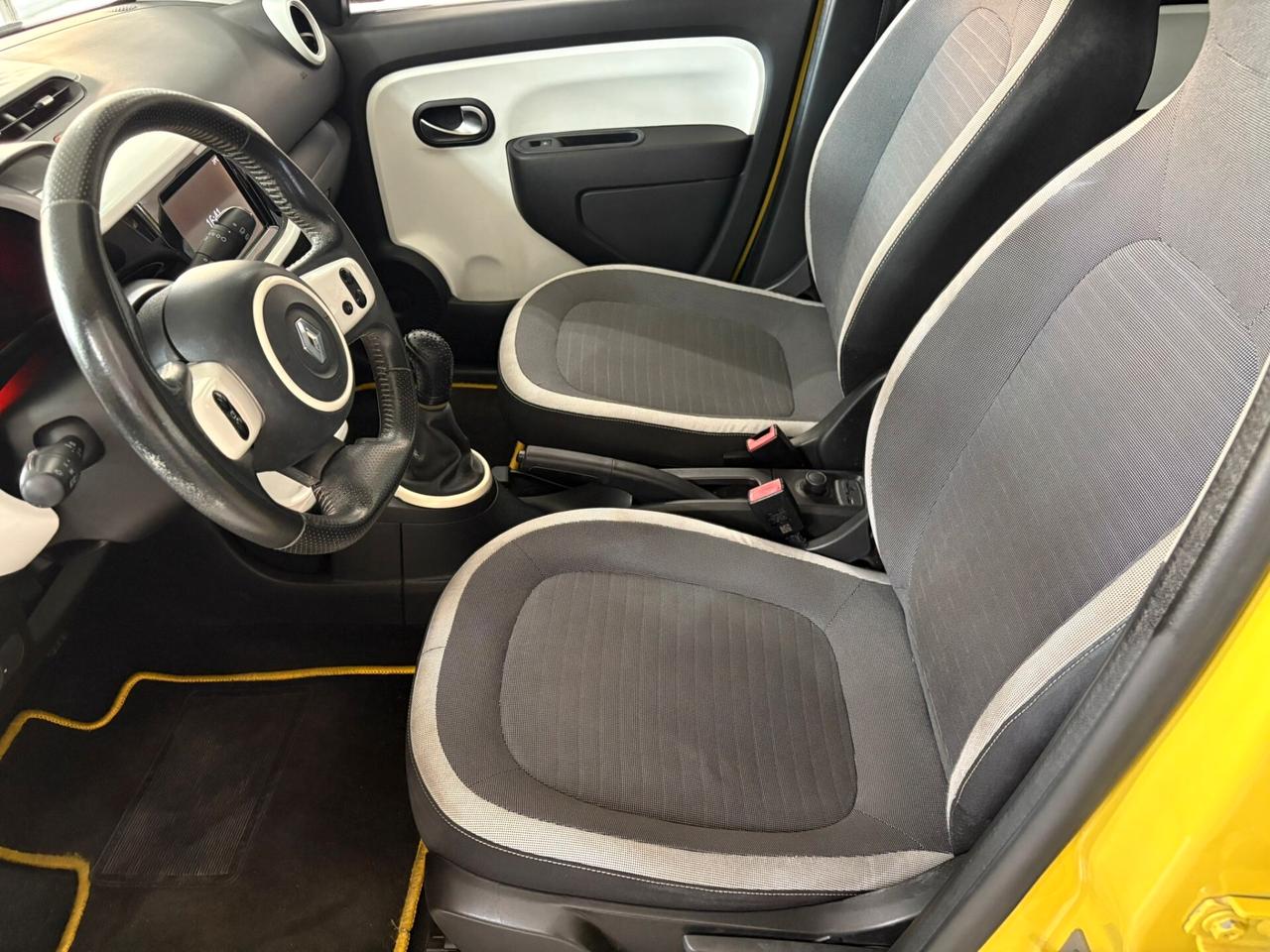 Renault Twingo SCe Lovely