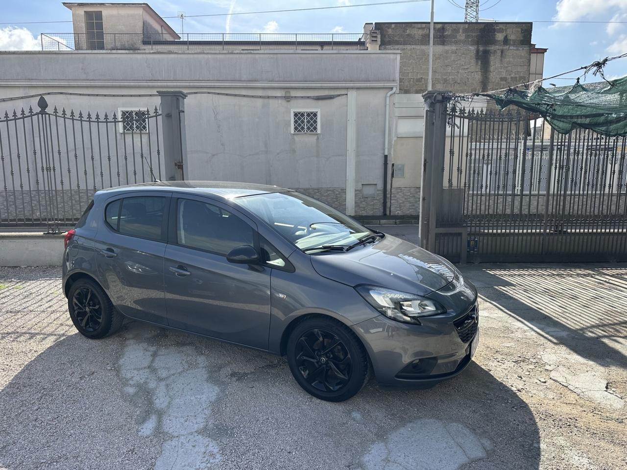 Opel Corsa 1.2 5 porte b-Color Km 128.000