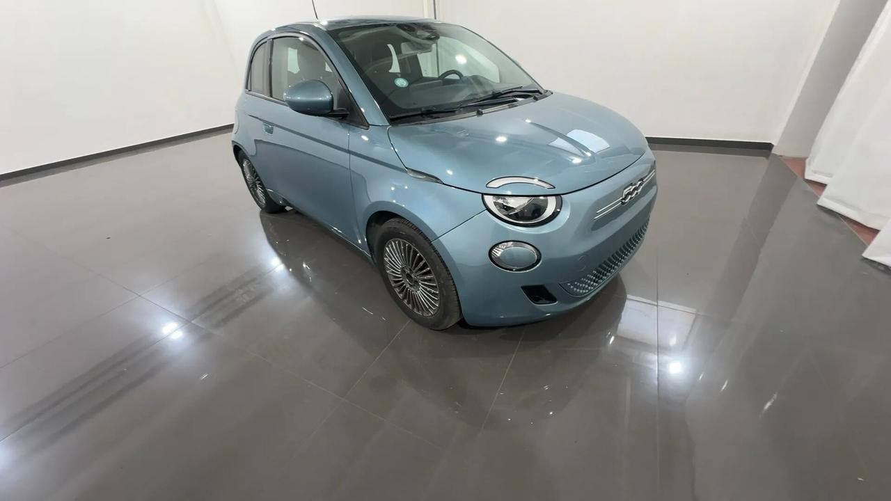 Fiat 500 500e 3 1 42 kWh Icon
