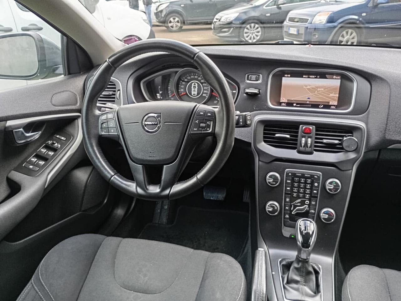 Volvo V40 D2 Geartronic Kinetic 120CV