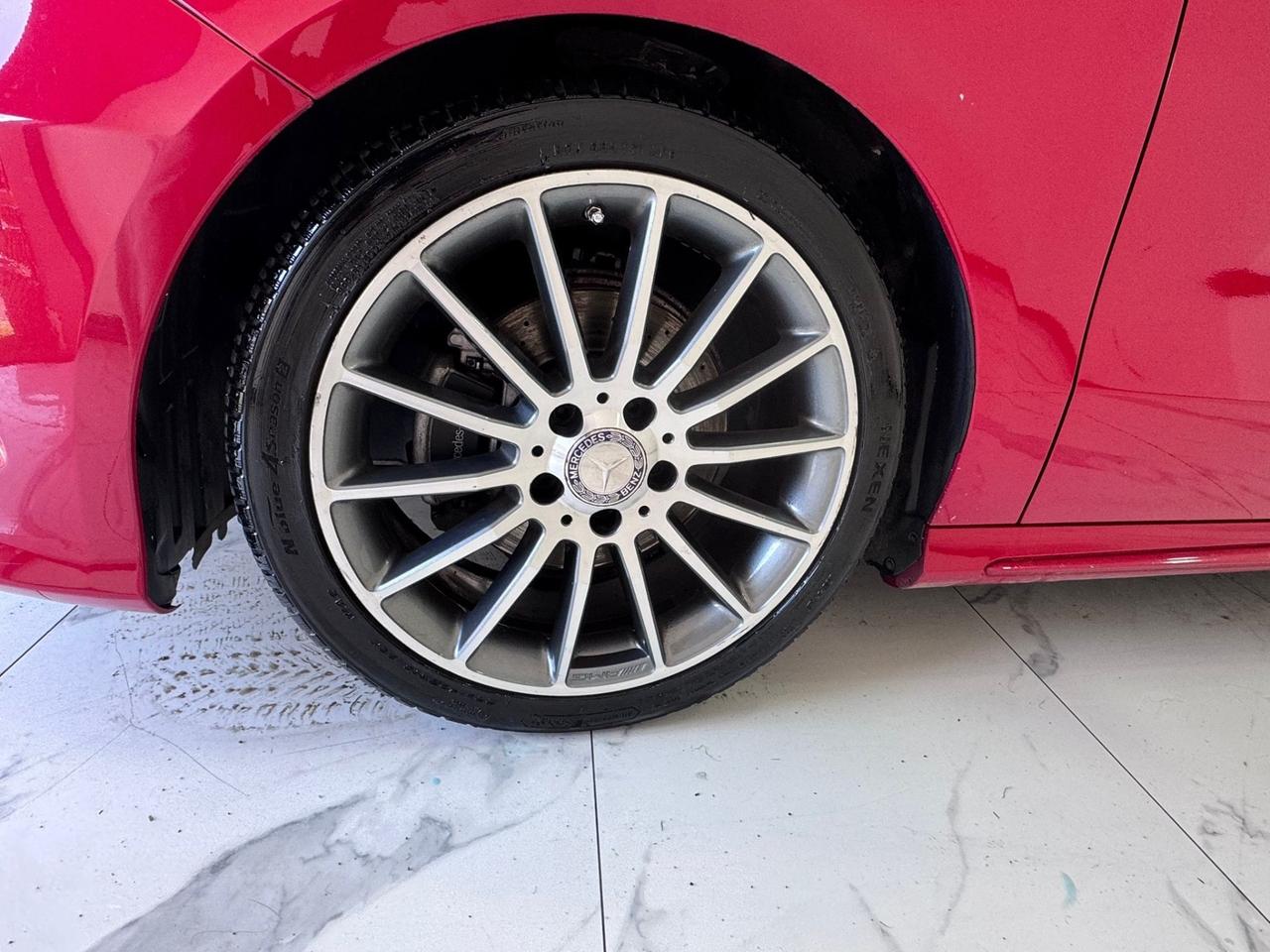 Mercedes-benz A 180 d Premium-AMG-GARANTITA-2015