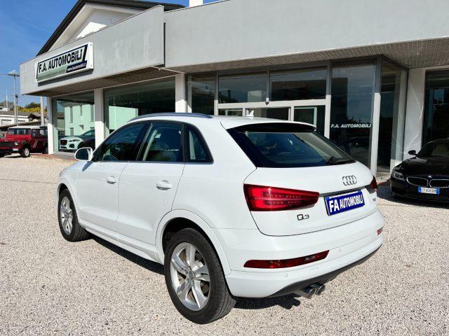 AUDI Q3 2.0 TDI 150 CV SPORT