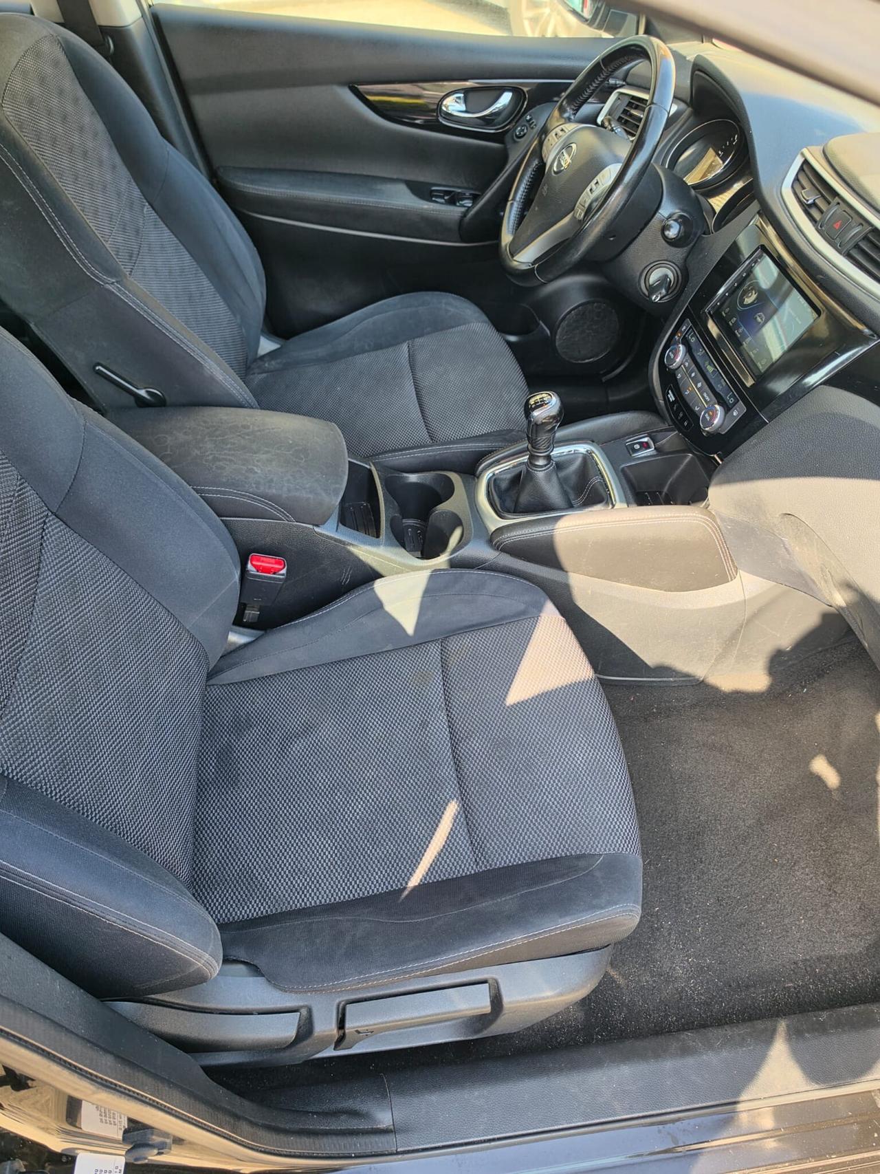 NISSAN QASHQAI 1.5 dCi