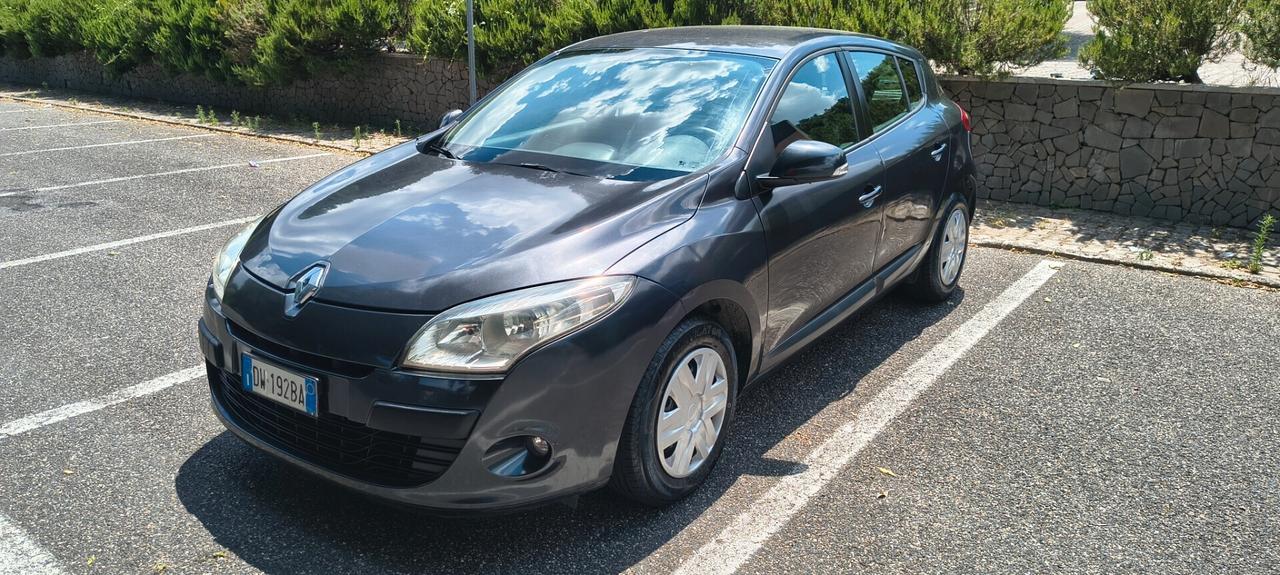 Renault Megane Mégane 1.5 dCi 90CV