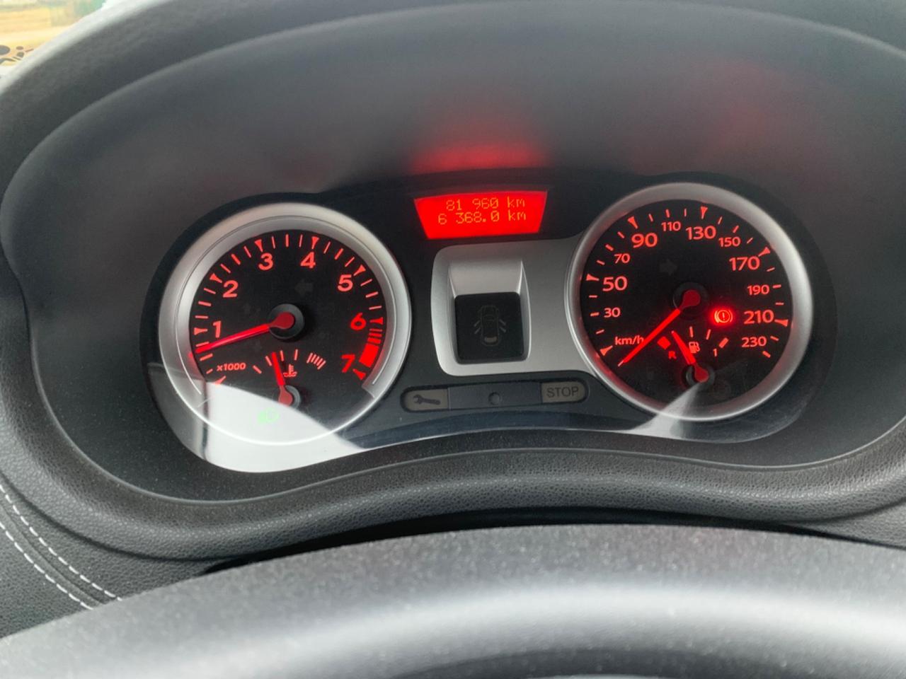 Renault Clio 1.2 16V 5 porte Luxe