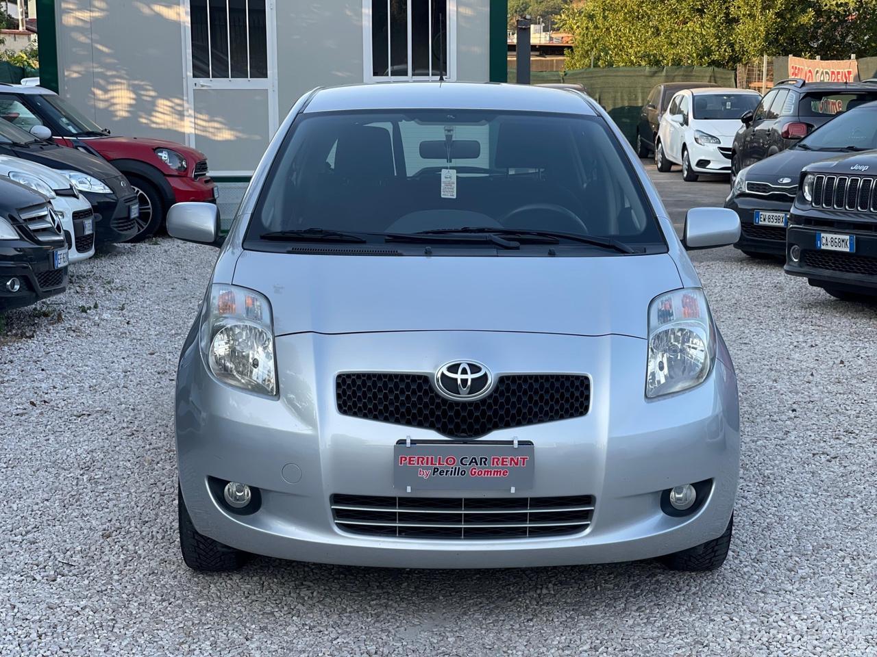 Toyota Yaris 1.4 D-4D 5 porte Navi