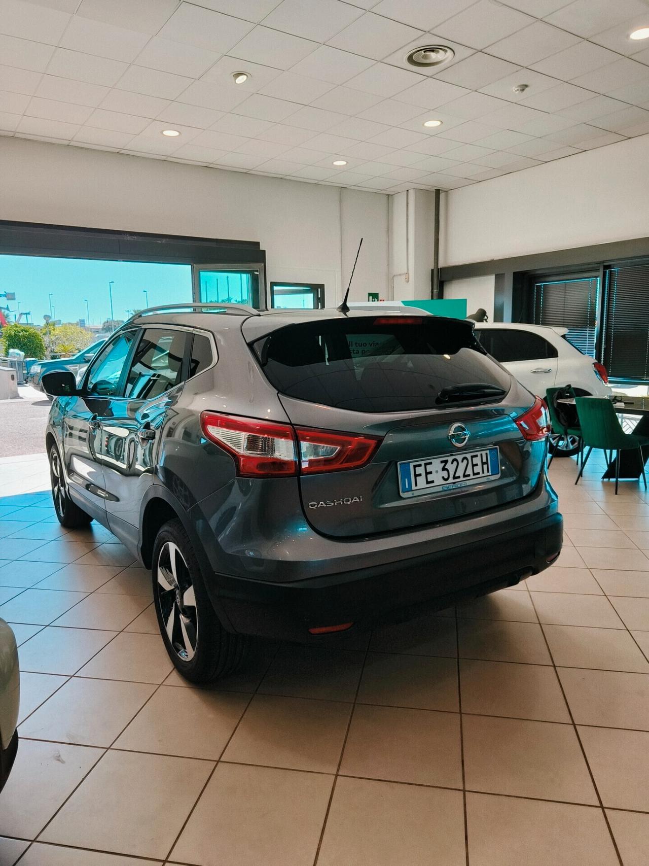 Nissan Qashqai 1.6 dCi 2WD N-Connecta