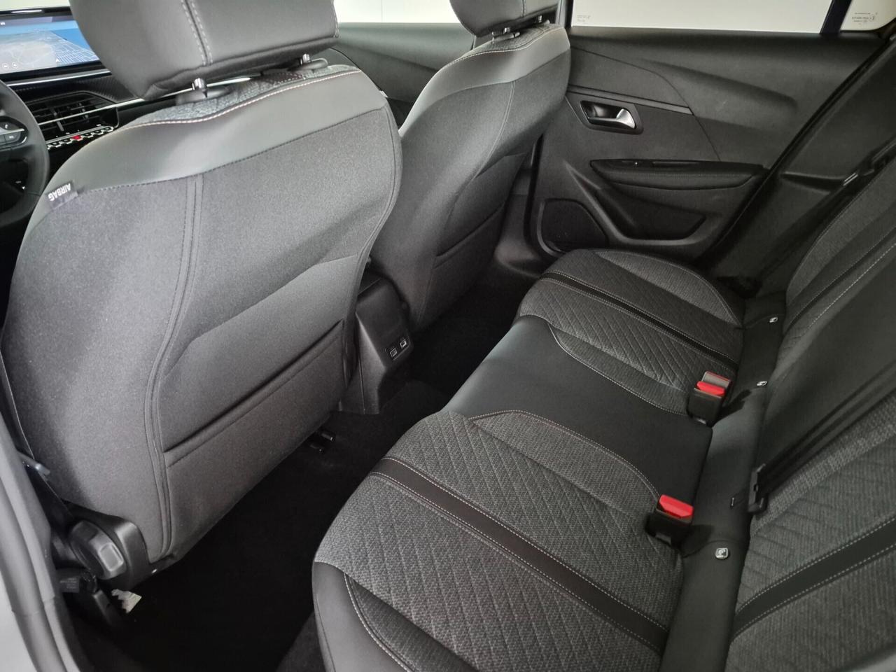 Peugeot 208 1.2 ALLURE LED NAVI 100CV