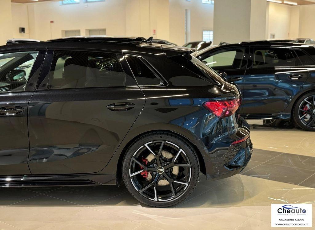 AUDI - RS3- Sportback 2.5 TFSI quattro S-Tronic