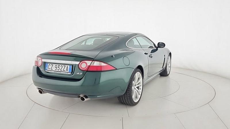 Jaguar XK XK8 4.2 V8 Coupé