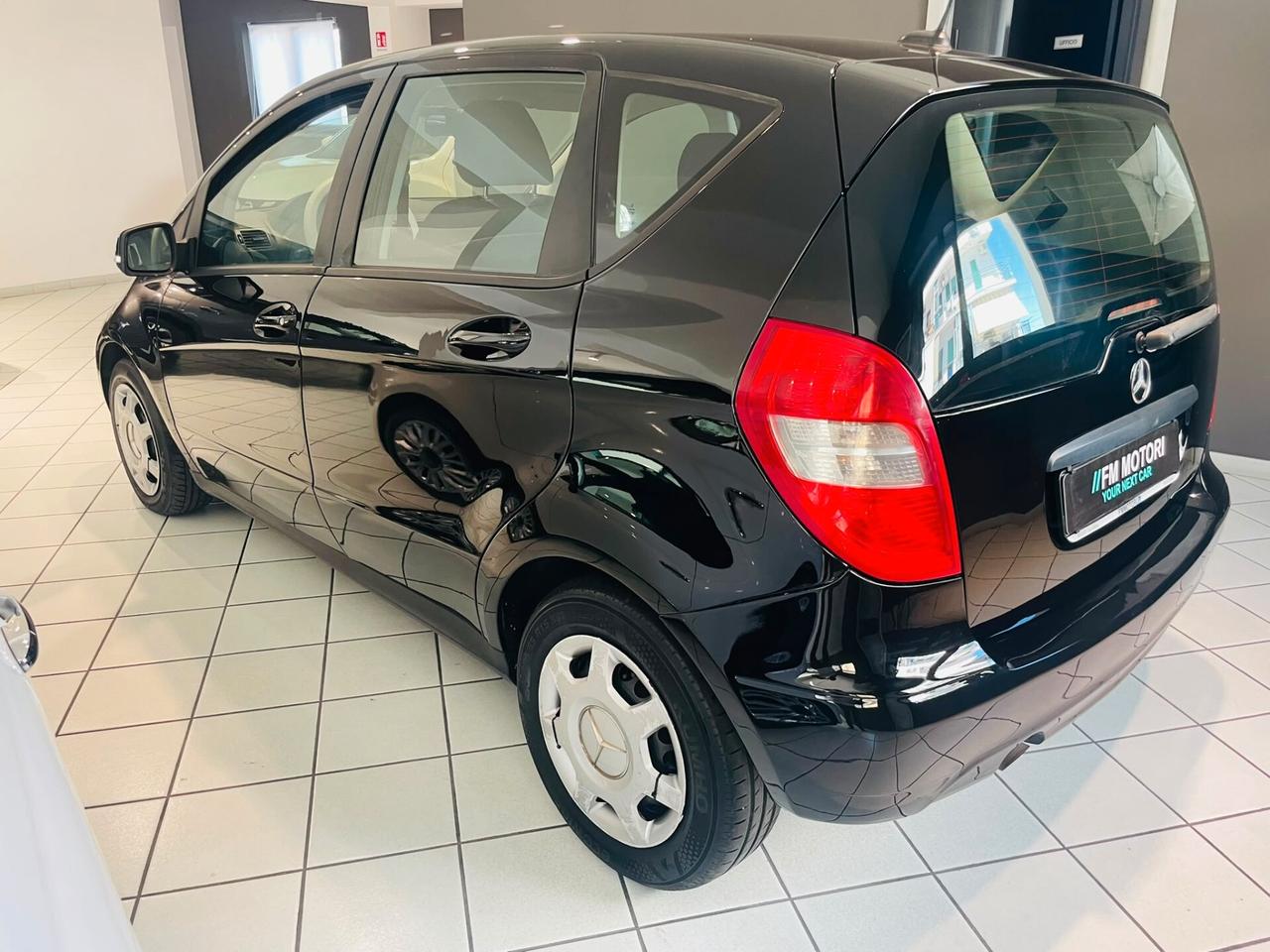 Mercedes-benz A 160 CDI BlueEFFICIENCY Coupé