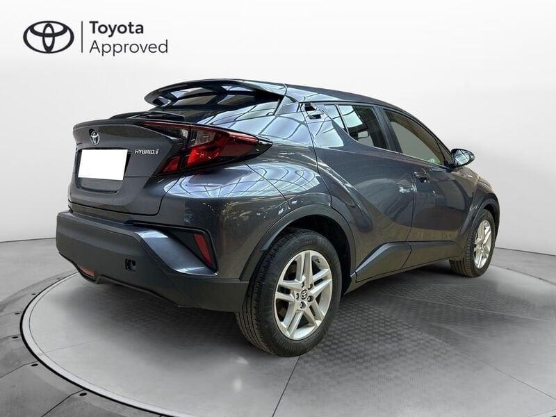 Toyota C-HR 1.8h Active E-CVT