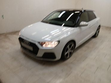 Audi A1 Sportback 30 1.0 tfsi Identity Black 116cv