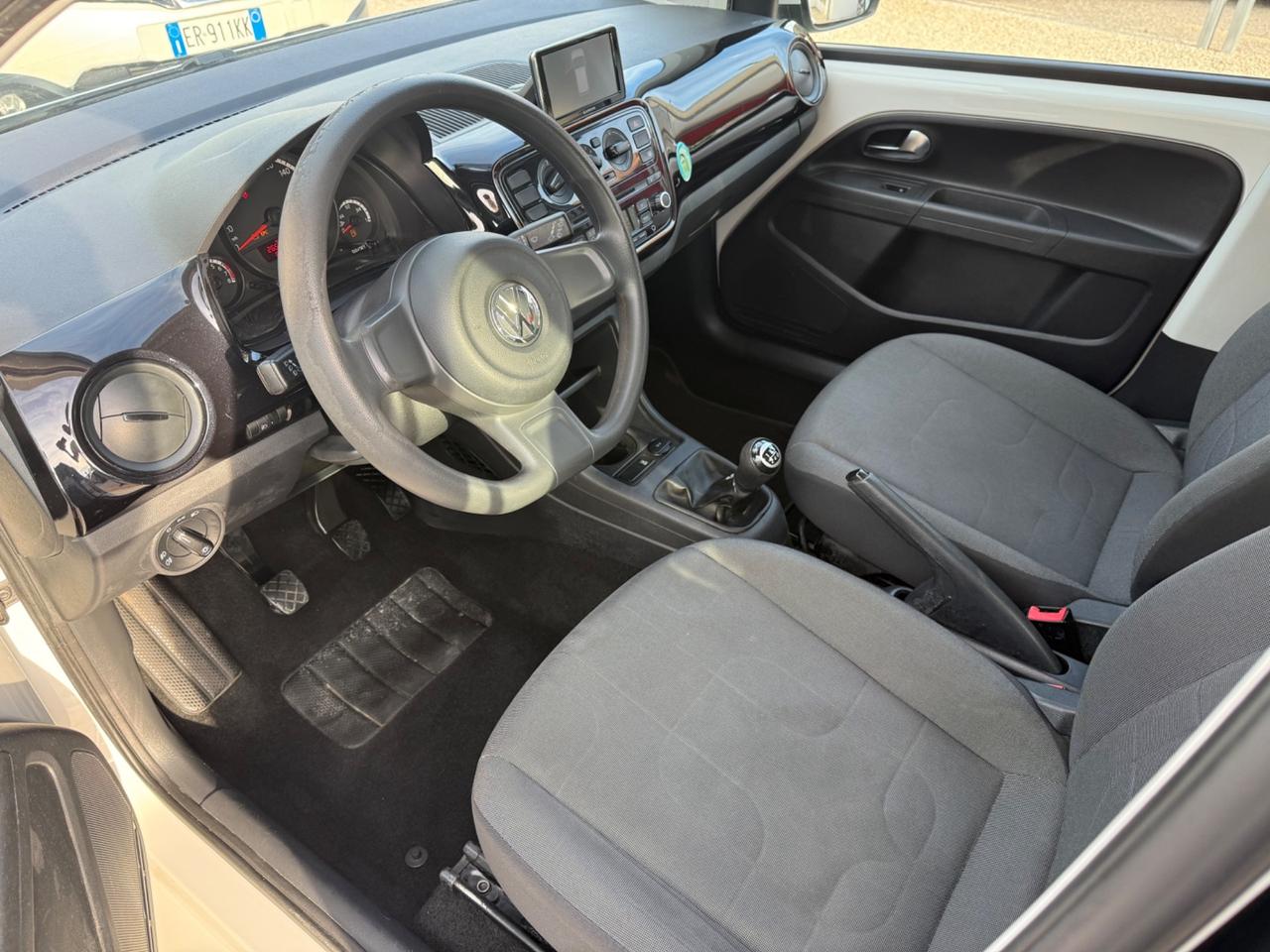 Volkswagen up! 1.0 5p. take
