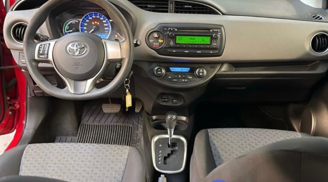 Toyota Yaris 1.5 Hybrid 5 porte !!AUTOMATICA GARANTITA!!